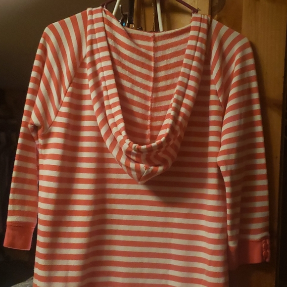 GAP Sweater - Picture 3 of 4